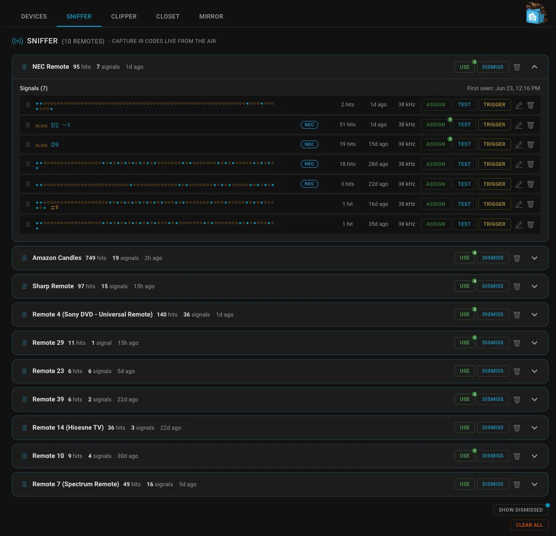 Sniffer showing captured signals with S/L diamond fingerprints, trigger buttons, and hit counts